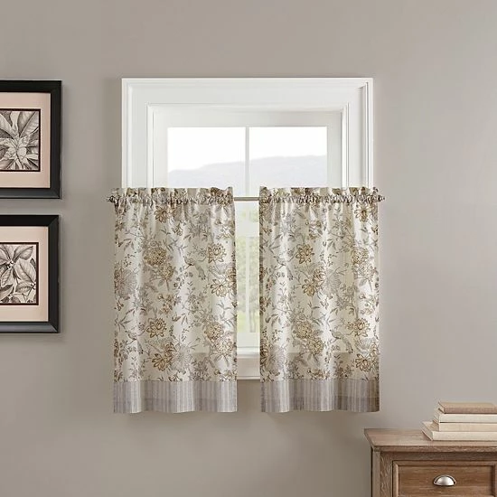 Waverly Lucchese Window Tier Pair Guardino 4 Waverly Lucchese Window Tier Pair Guardino - Image 4