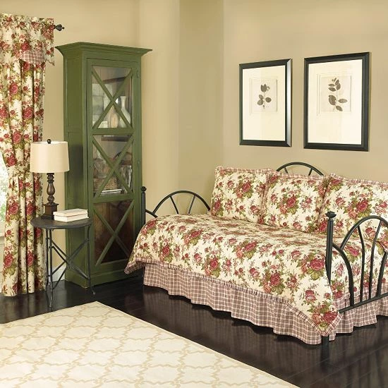 Waverly Norfolk Reversible 5-pc. Quilt Daybed Set 1 Waverly Norfolk Reversible 5-pc. Quilt Daybed Set