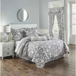 Waverly Stencil Vine Reversible Quilt Set